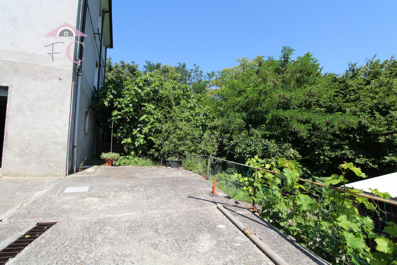 narni scalo piano terra ingresso indipendente garage giardino cantina 10.jpg